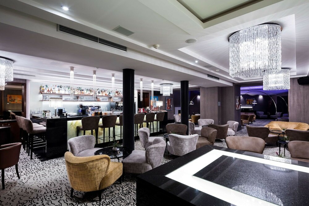 Фото Kings Court