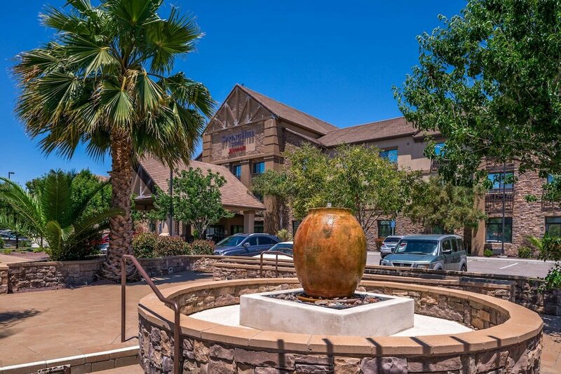 Гостиница Springhill Suites by Marriott Temecula Wine Country в Темекуле