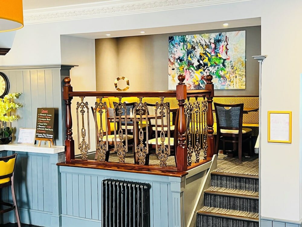 Фото Cove Bay Hotel