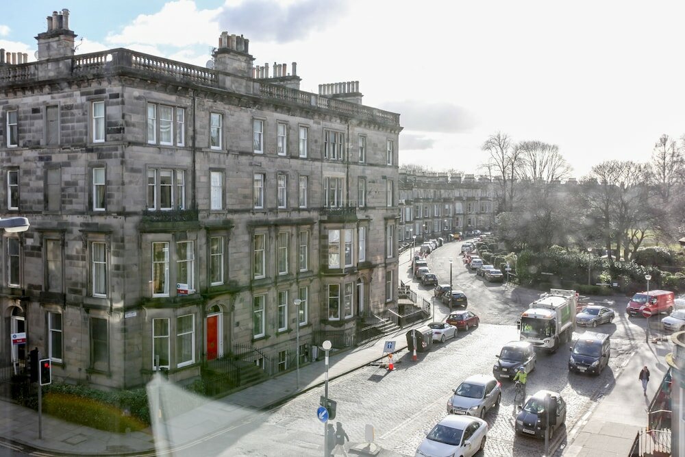 Фото West End Hotel