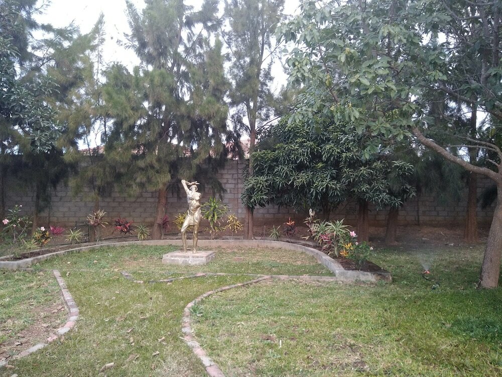 Фото Dream Valley Park & Lodge