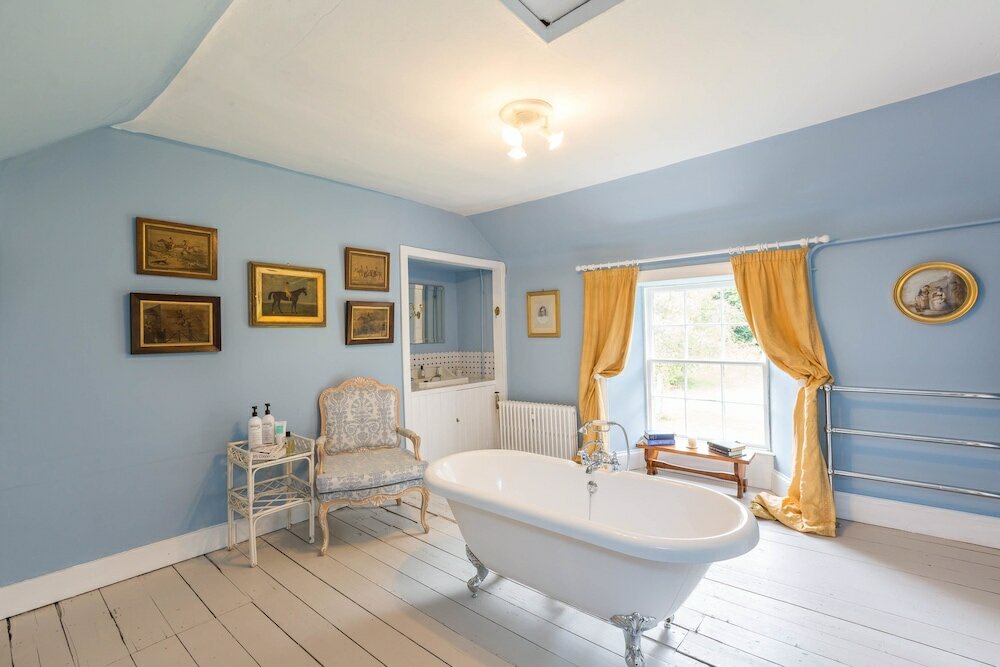 Фото Wardhill Castle