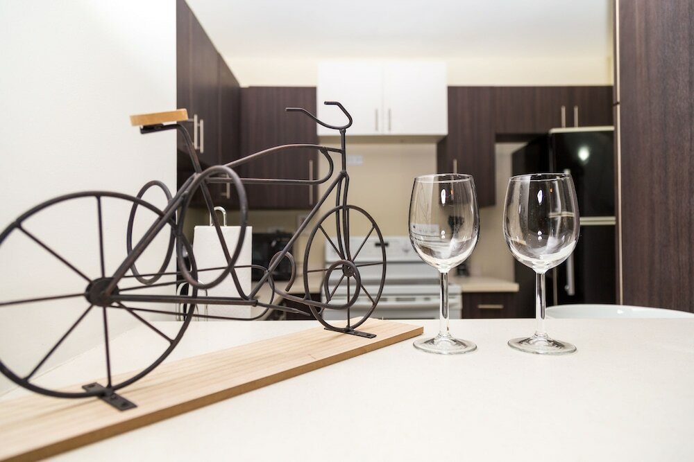 Фото The Brompton Executive Guest Apartment
