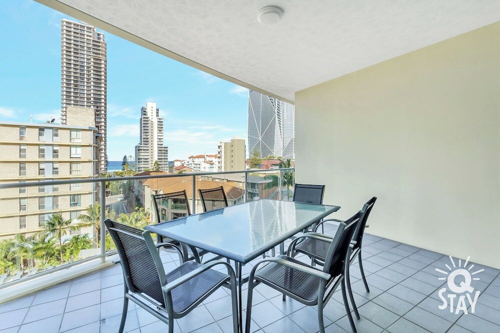 Фото Wings - Q Stay