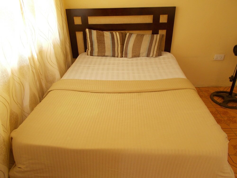 Фото Kalabi Executive Lodge