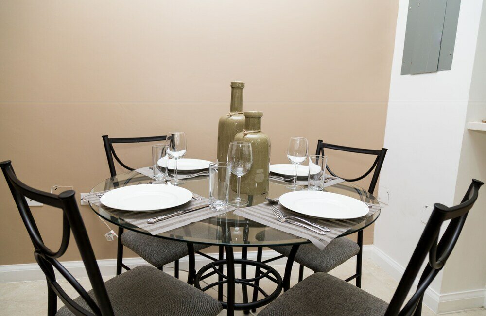 Фото The Brompton Executive Guest Apartment