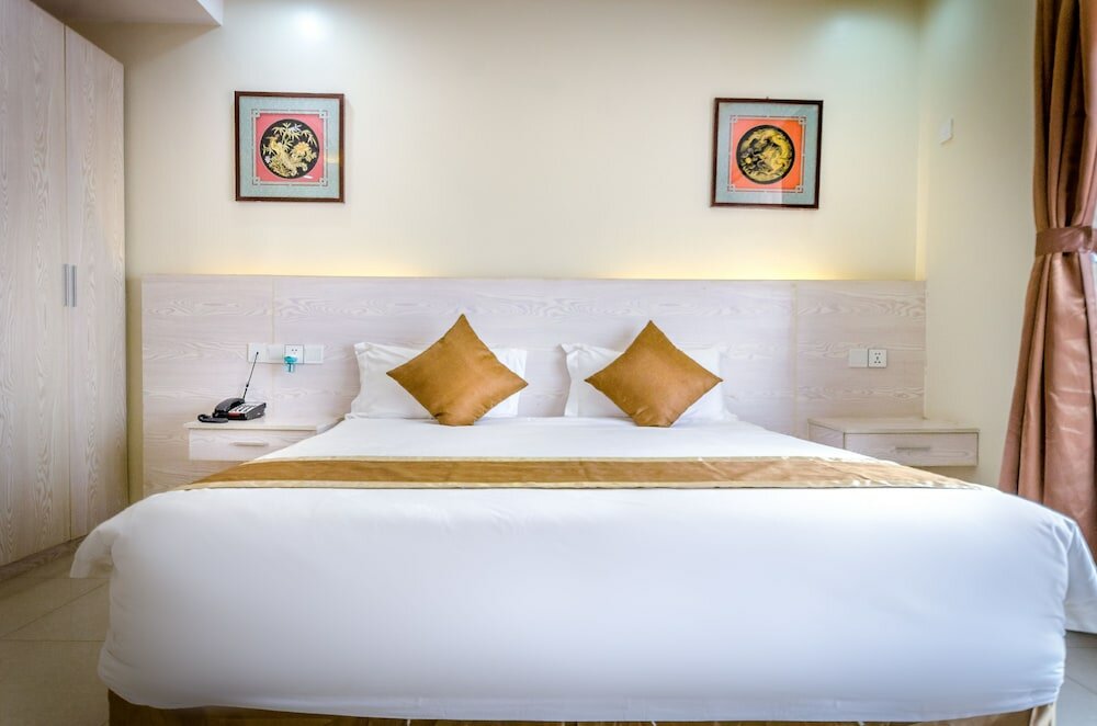 Фото Nanjing Restaurant & Motel