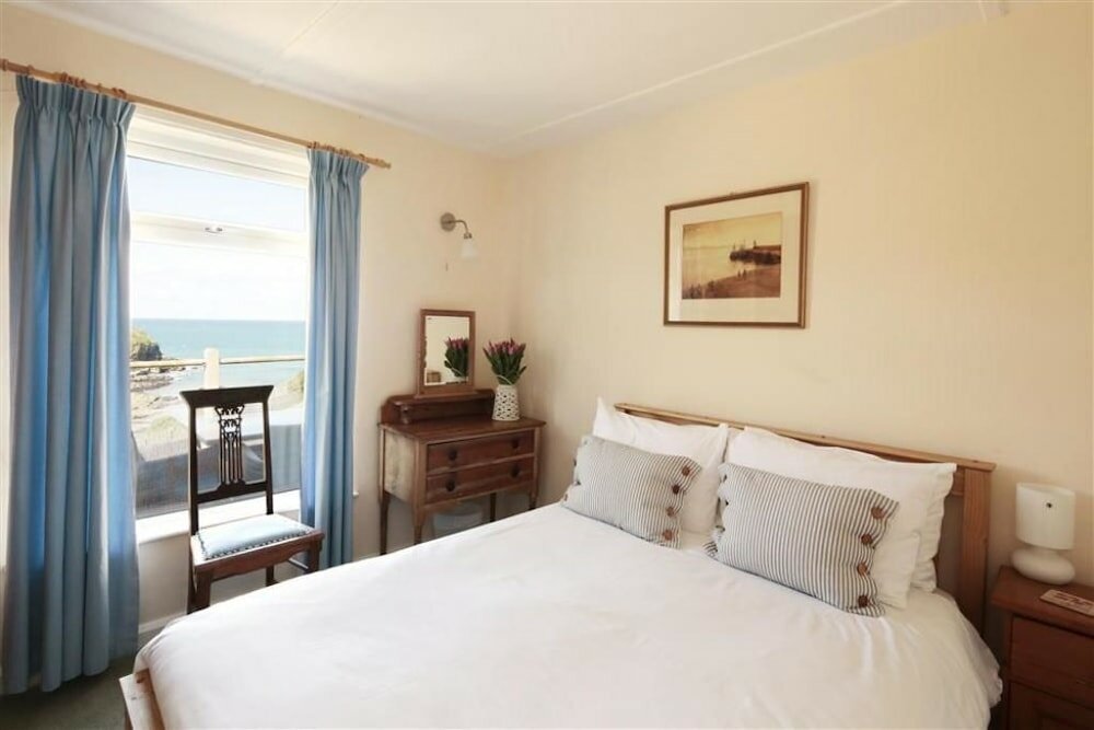 Фото Green Door - Upper Tregudda