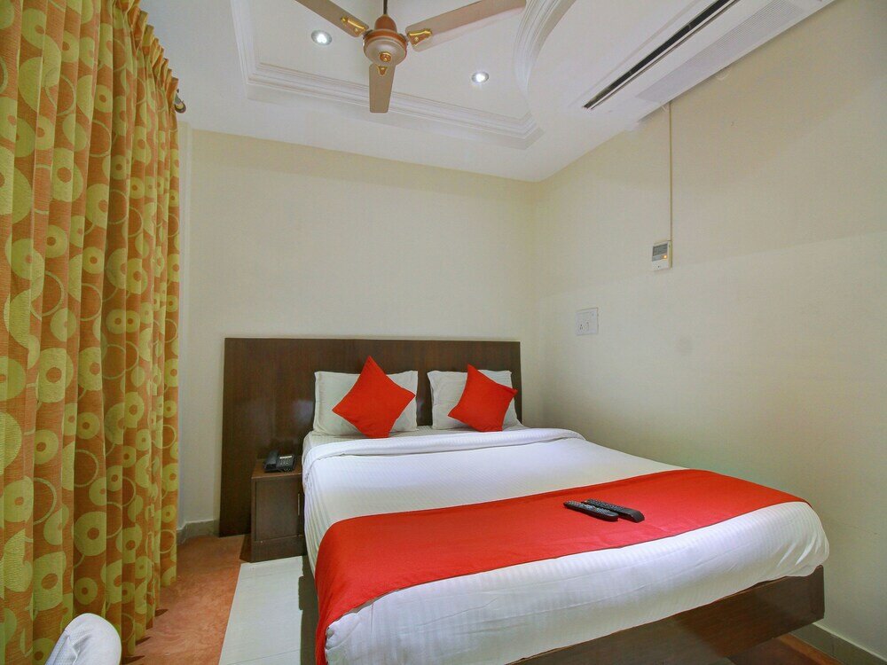 Фото Oyo 12941 Hotel Forest Transit