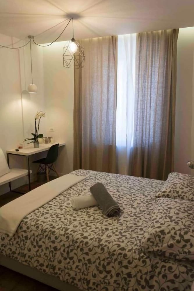 Фото St. Peter's Luxury Rooms