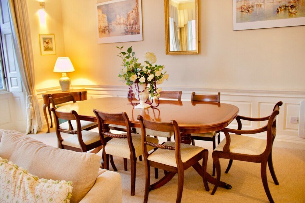 Фото Period Property on Castle Street