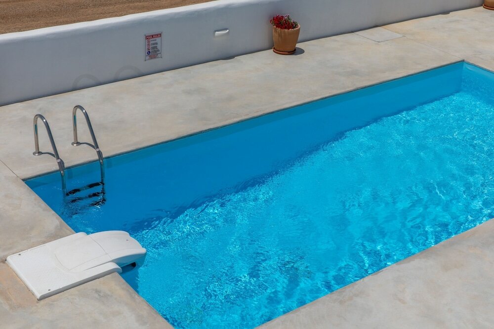 Фото Naxian Lounge Villas