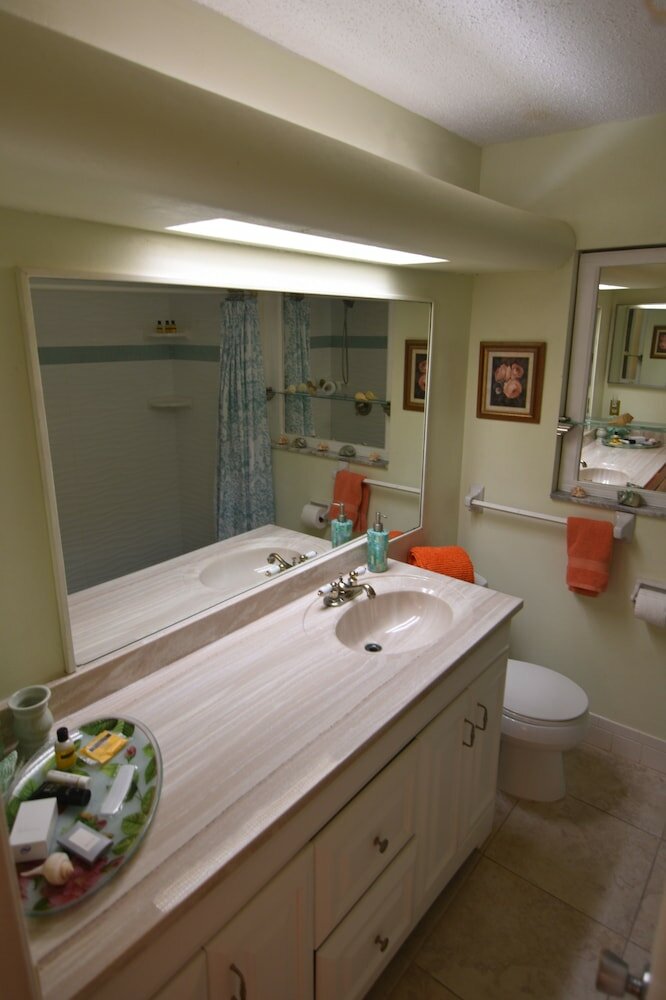 Фото Oasis at John's Pass Madeira Beach