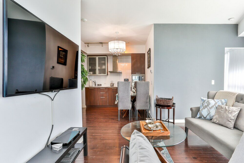 Фото Exquisite 55th Floor 2 Bed 2 Bath Parking