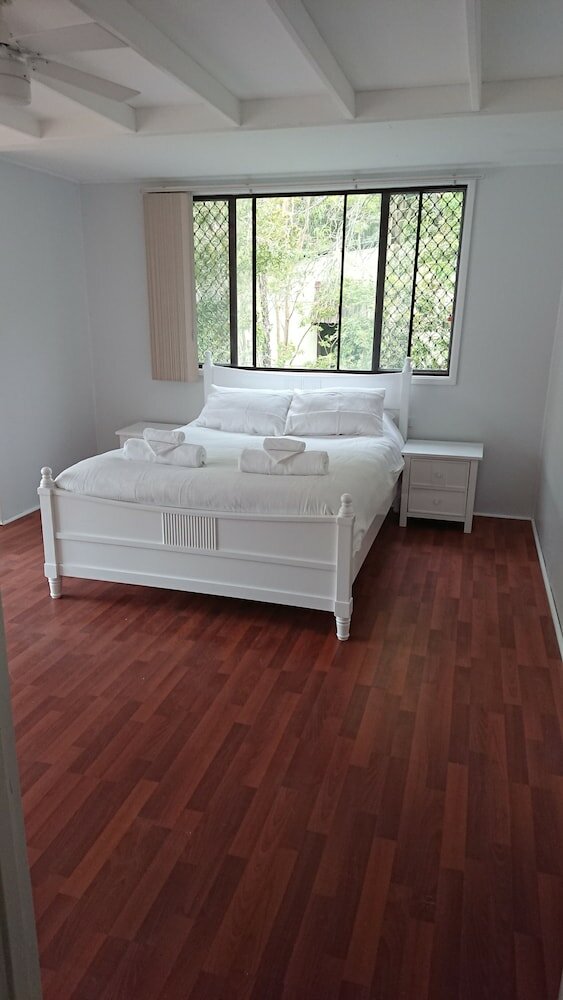 Фото The Cottage on George Street