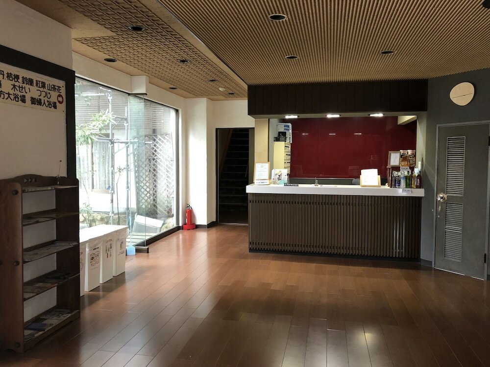 Фото Iwamuro Slow Hostel