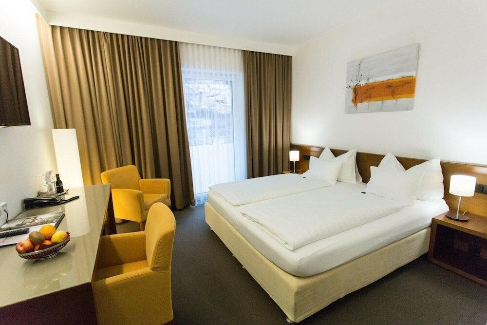 Фото отеля 3