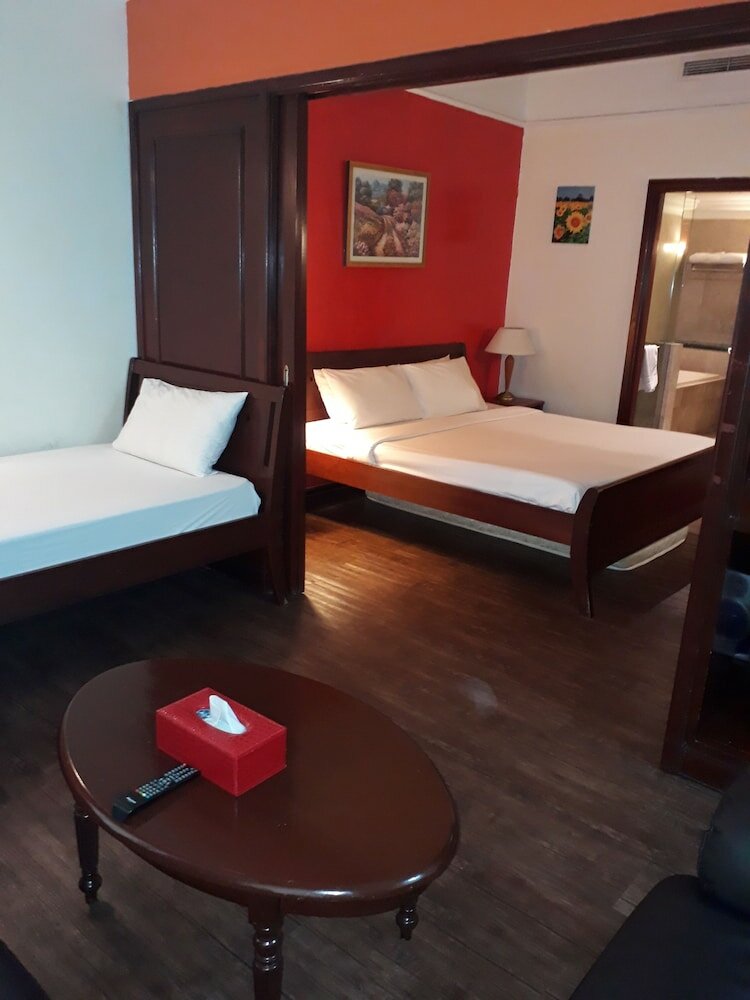 Фото Sweet Dream Suites at Times Square