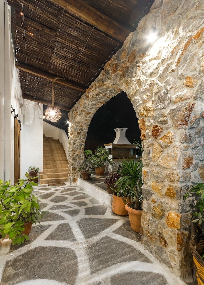 Фото Limeri Traditional Guest House