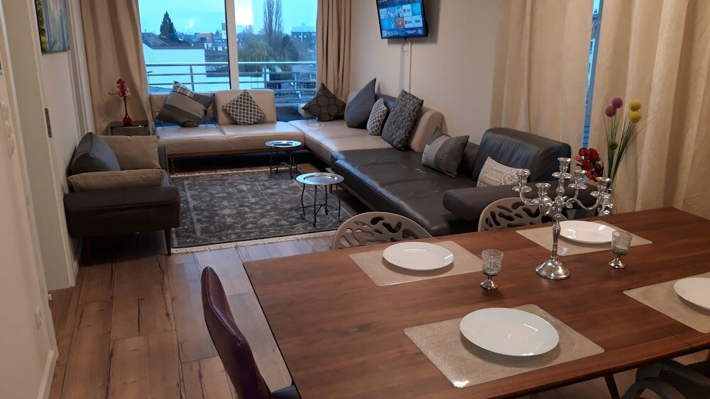 Фото Finest - Hotel Suiten Bonn