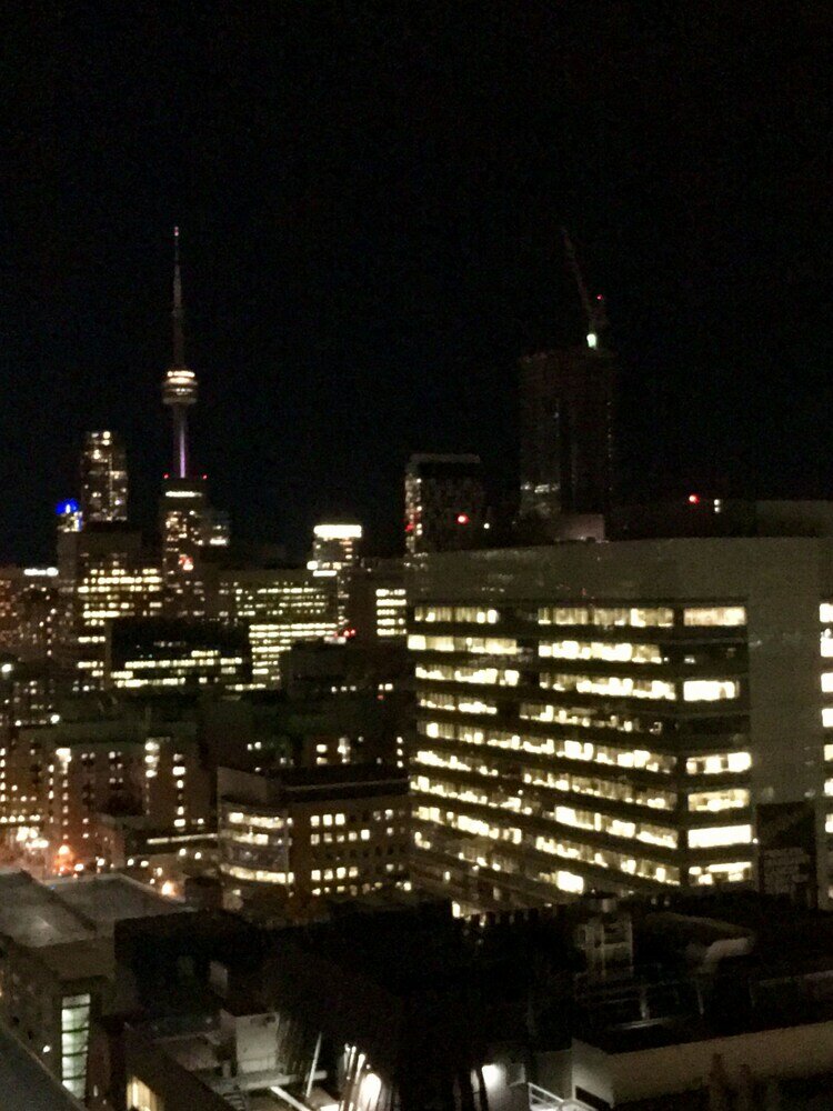 Фото Altitude Suites Bay Street by Teristo Group