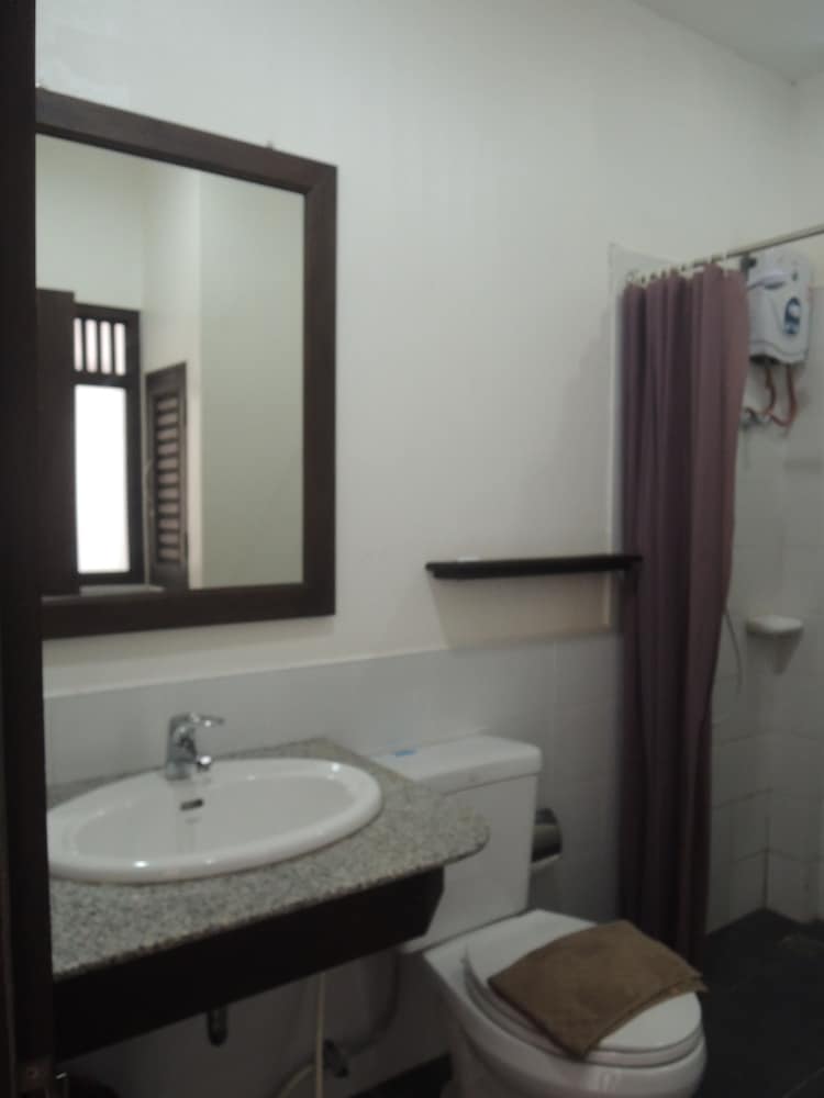 Фото Faa Apartment