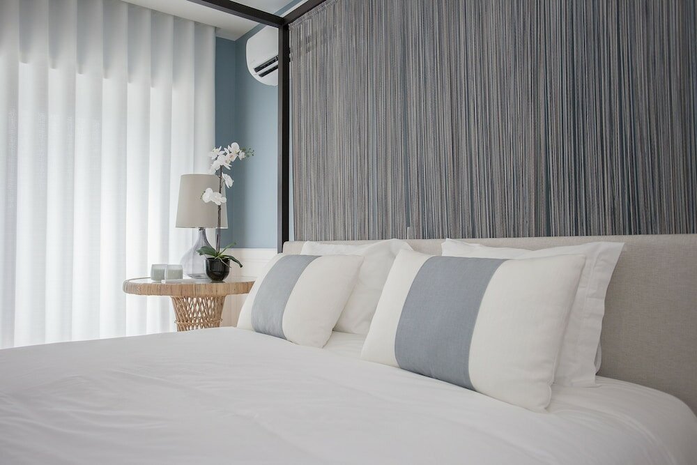 Фото Liiiving In Porto Downtown Luxury Studio