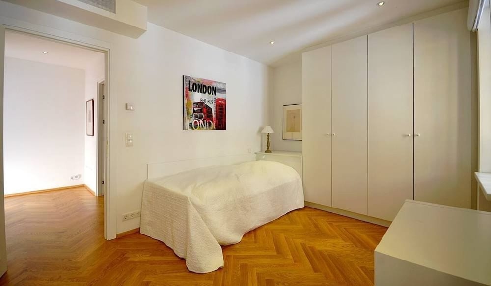 Фото Vienna Residence High-class Luxury Apartment for up to 6 Happy Guests