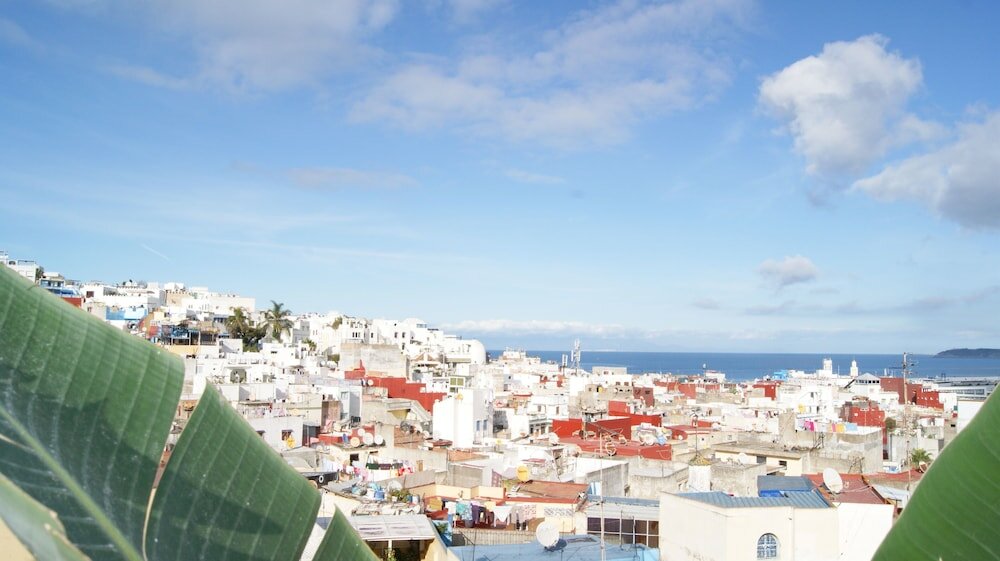 Фото Riad Tingis