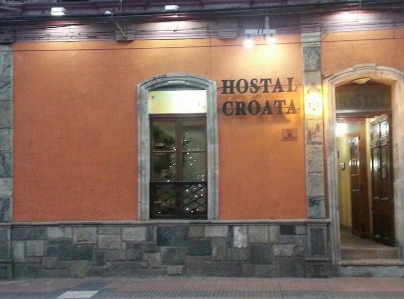 Гостиница Hostal Croata в Ла-Серене