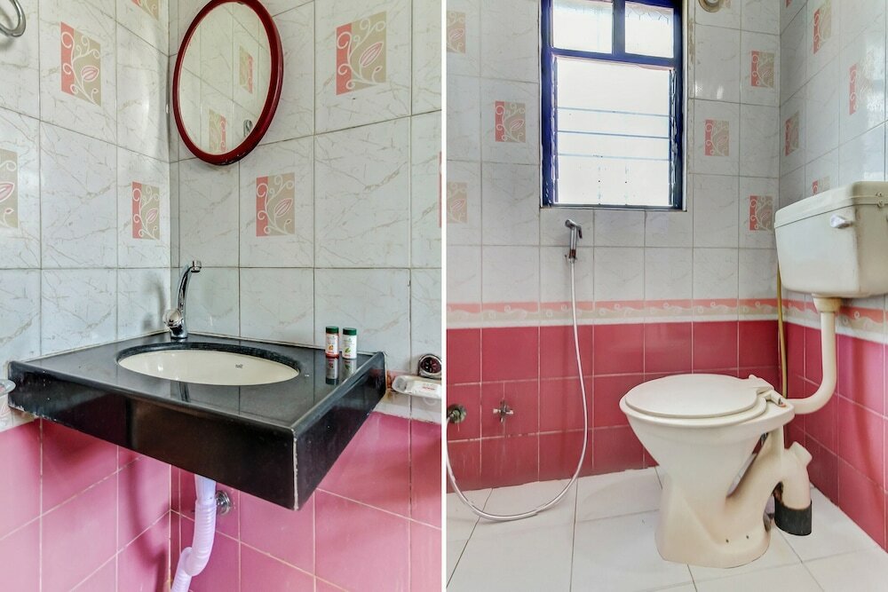 Фото Oyo 40635 Hotel Shloka