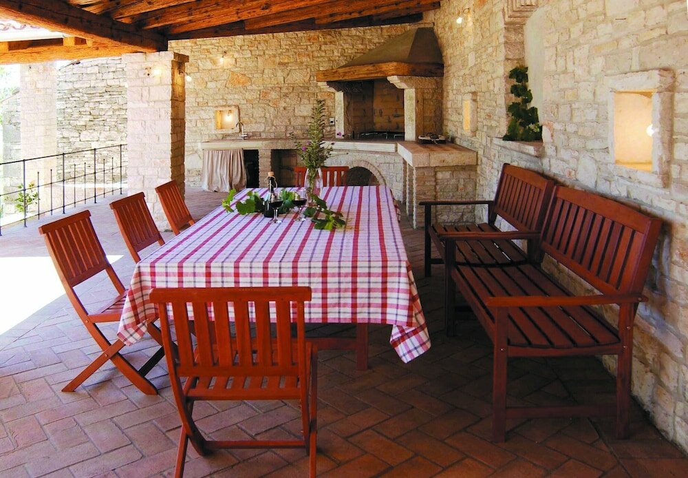 Фото Marvelous Istrian Villa Morus