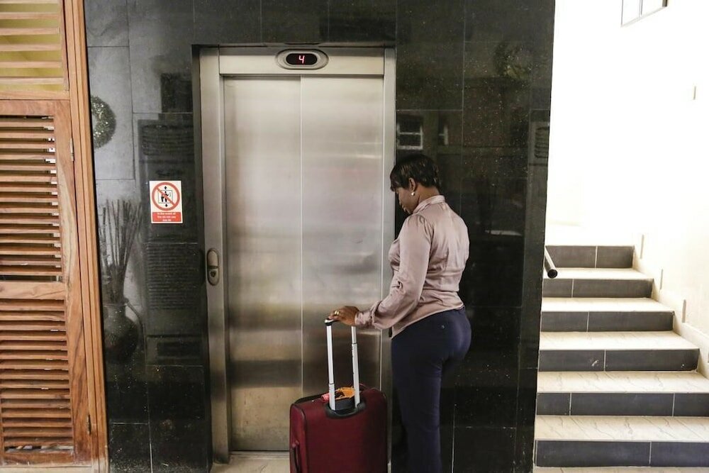 Фото Apartment Royale Hotel and Suite