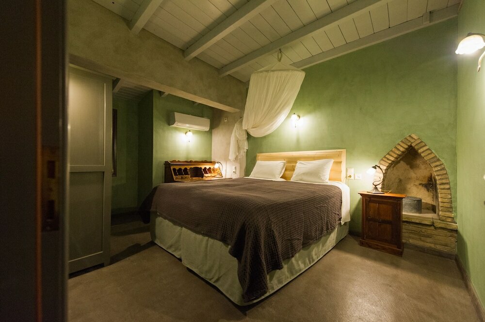 Фото Small Luxury Hotel 1800