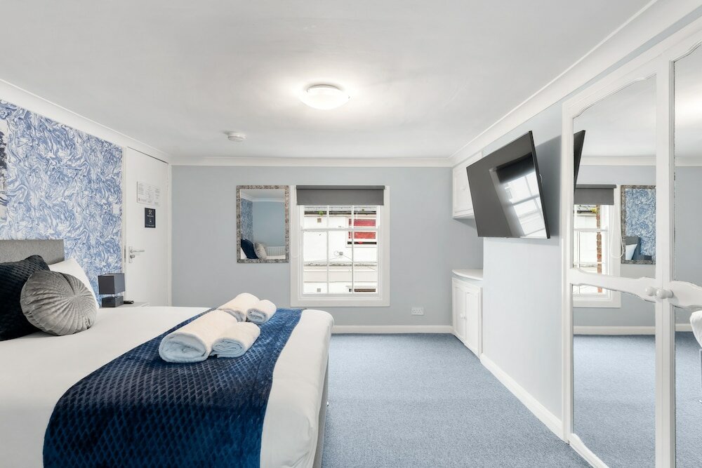 Фото Town House Rooms