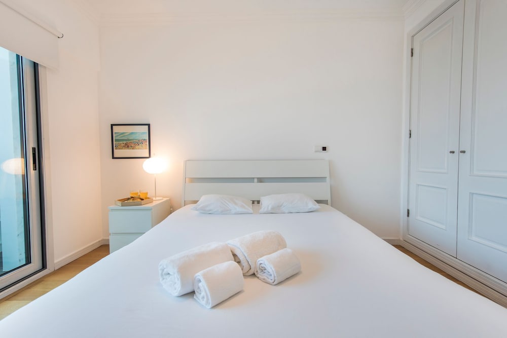 Фото Family Wonder Two Bedroom Garage