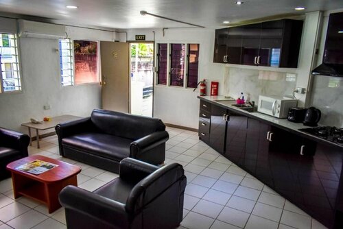 Гостиница Town House Apartment Hotels Suva в Суве