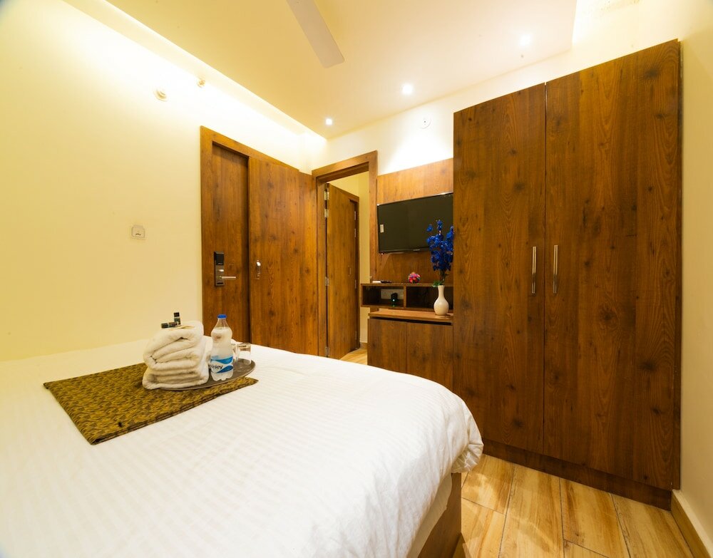 Фото Hotel Aishwarya And Restaurant