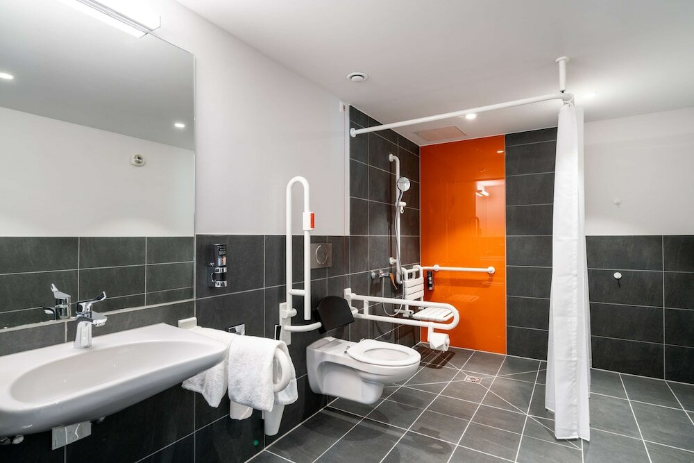 Фото Campanile Duisburg City