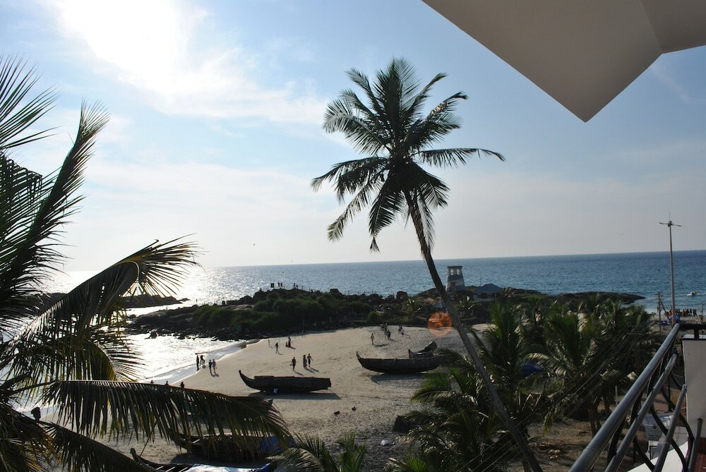 Фото Newton Neelakanta Boutique – Kovalam