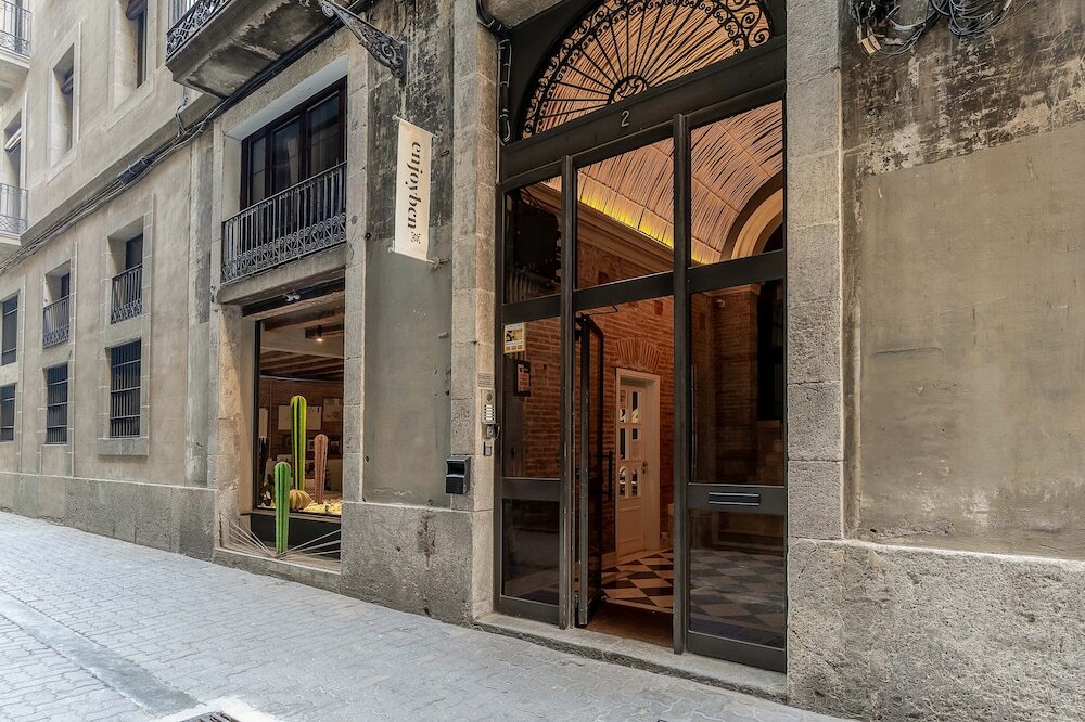 Фото Enjoybcn Colon Apartments