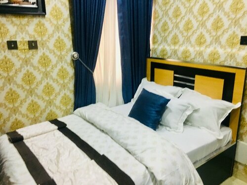 Гостиница Bvk Hotel в Лагосе