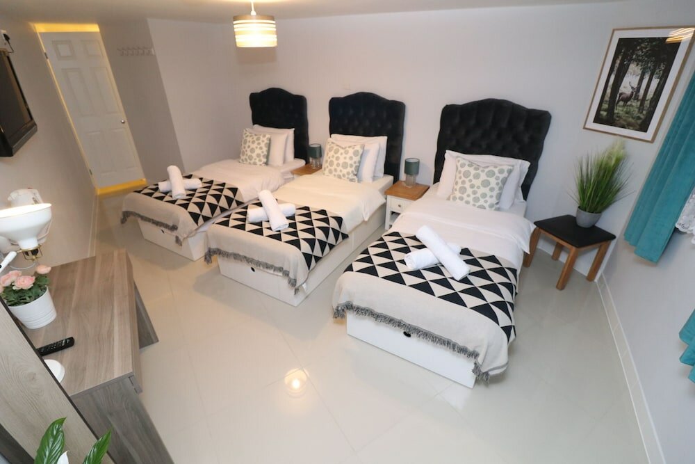 Фото The Spinney