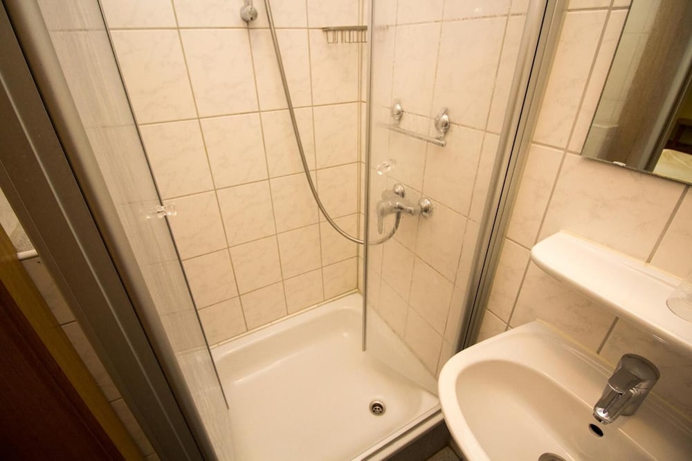 Фото Hotel-Pension Marienhof