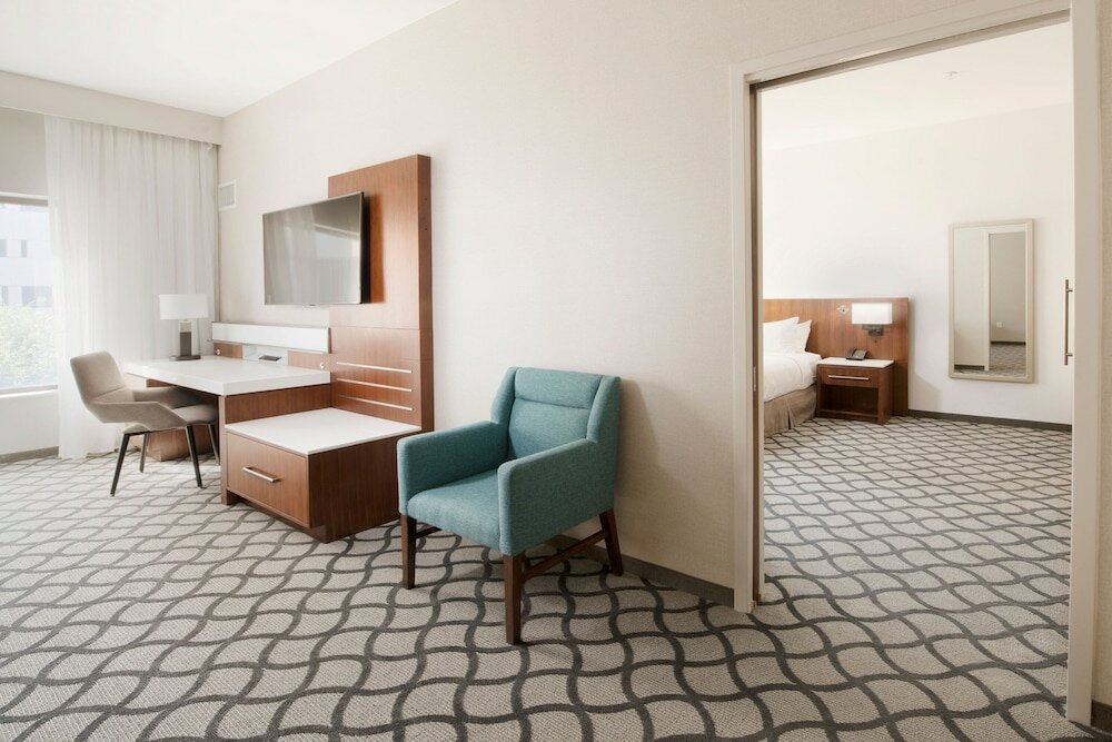 Фото Marriott Dallas Allen Hotel & Convention Center