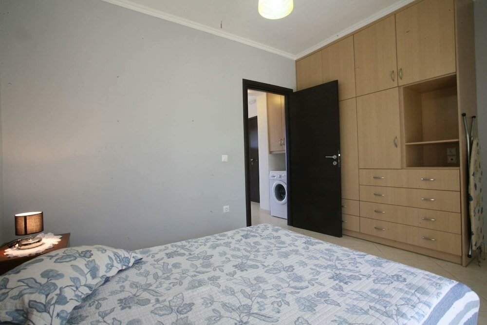 Фото Gountis apartment