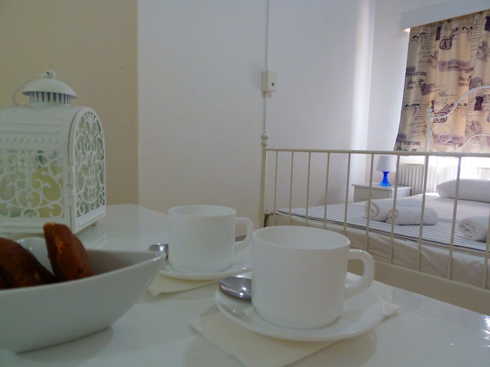 Фото Light & Blue Gardens Apartments