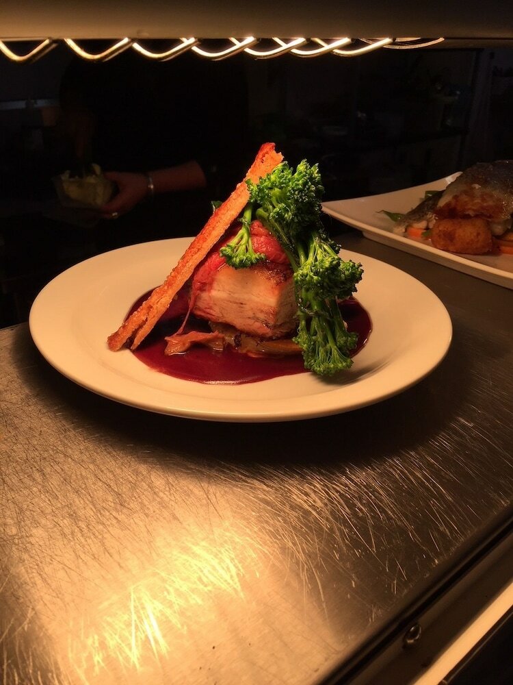 Фото Finley Country Club Hotel Motel