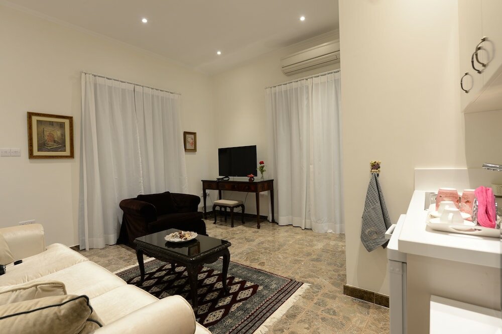 Фото Avgi's Home