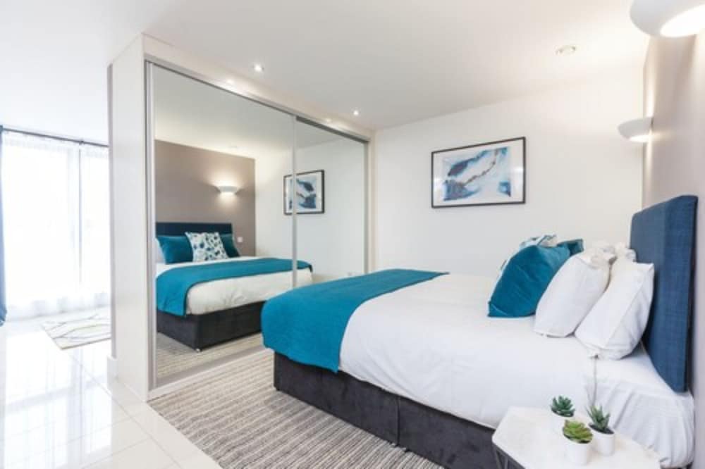 Фото KSpace @ The Point - One Bedroom Apartment